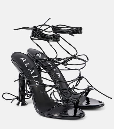 Alaïa Sandalen Bobine 110 mit Lacklederimitat - Alaia - Modalova