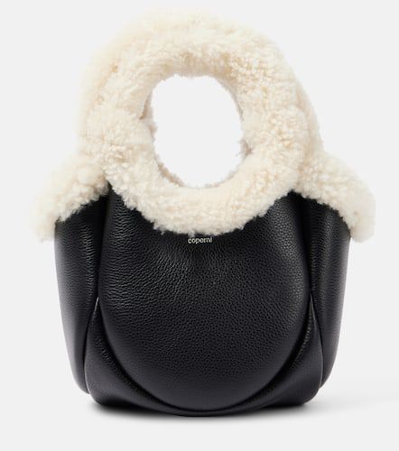 Swipe Mini faux fur-trimmed leather bucket bag - Coperni - Modalova