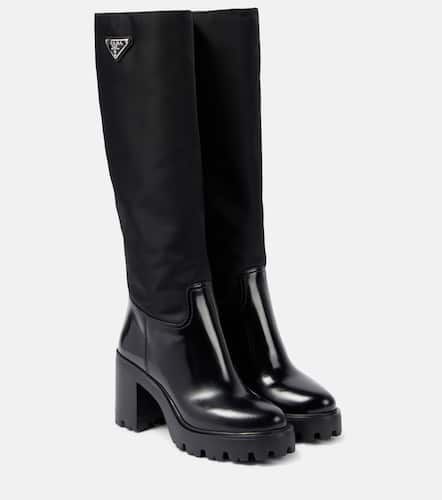 Stiefel aus Leder und Re-Nylon - Prada - Modalova