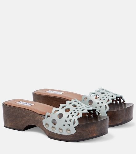 Vienne leather and wood slides - Alaia - Modalova