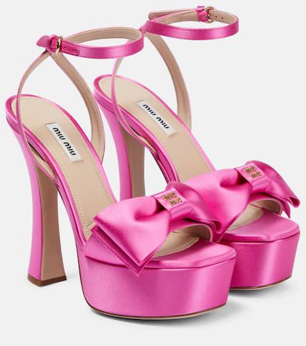 Miu Miu Plateausandalen aus Satin - Miu Miu - Modalova