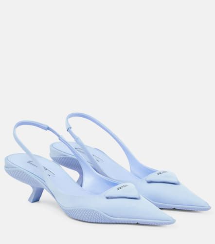 Nylon gabardine slingback pumps - Prada - Modalova