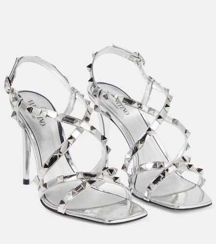 Sandalen Rockstud aus Metallic-Leder - Valentino Garavani - Modalova