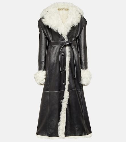 Mantel aus Leder mit Shearling - Magda Butrym - Modalova