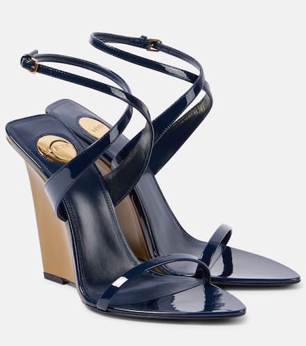 SalomÃ© 110 patent leather wedge sandals - Saint Laurent - Modalova