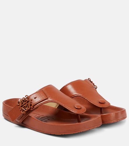 Loewe Ease leather thong sandals - Loewe - Modalova