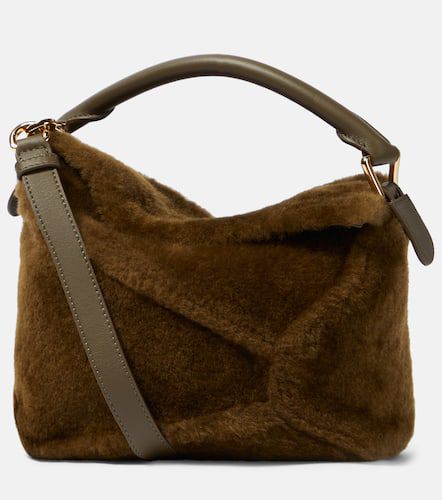 Puzzle Edge shearling shoulder bag - Loewe - Modalova