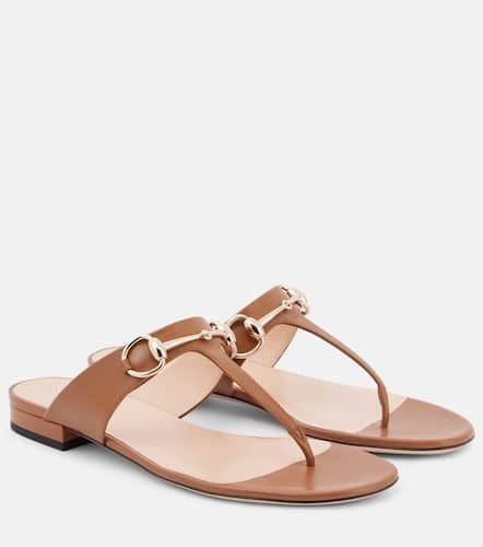 Lady Horsebit leather thong sandals - Gucci - Modalova