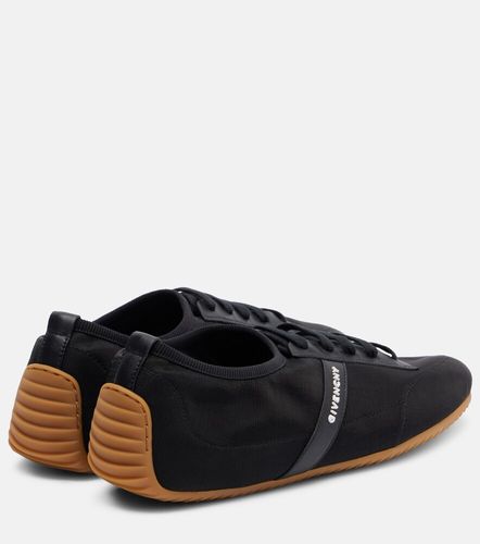 Givenchy Sneakers Slim con pelle - Givenchy - Modalova