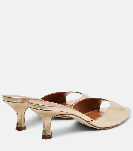 Mules Brigitte 100 de piel metalizada - Staud - Modalova