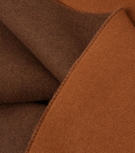 Sciarpa in lana e cashmere con logo - Gucci - Modalova