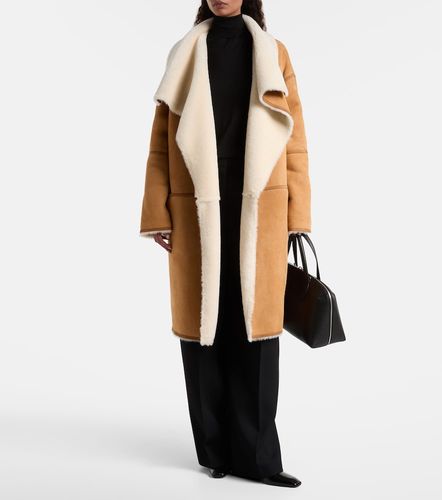 Cappotto in suede con shearling - Toteme - Modalova