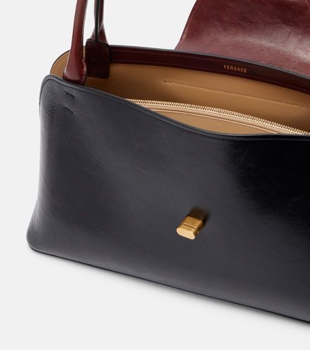 Vivienne Medium leather shoulder bag - Versace - Modalova