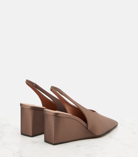 Alaïa Pumps slingback Cube 75 in raso con zeppa - Alaia - Modalova