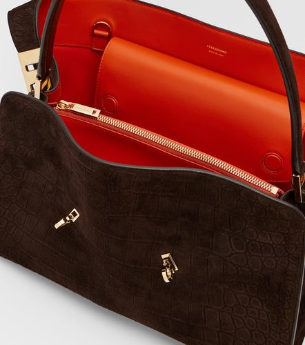 Borsa a spalla Hug Small in suede - Ferragamo - Modalova