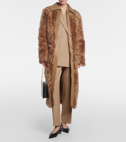 Leather-trimmed shearling coat - Toteme - Modalova