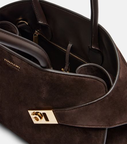 Ferragamo Borsa Hug in suede - Ferragamo - Modalova