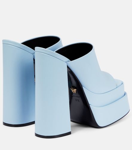 Versace Leather platform mules - Versace - Modalova