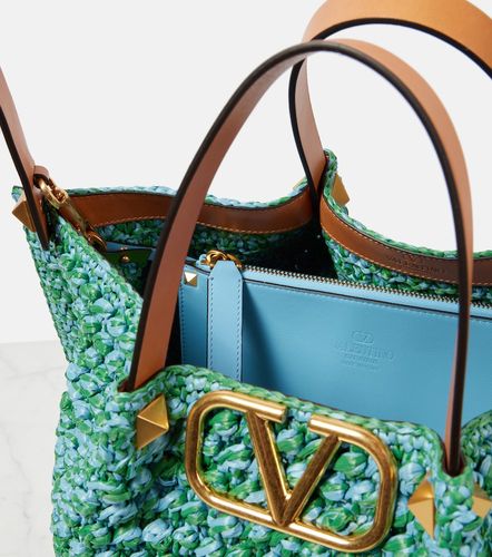 Tote VLogo Medium de efecto rafia - Valentino Garavani - Modalova