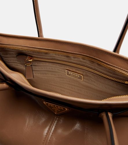 Bonnie Large leather shoulder bag - Prada - Modalova