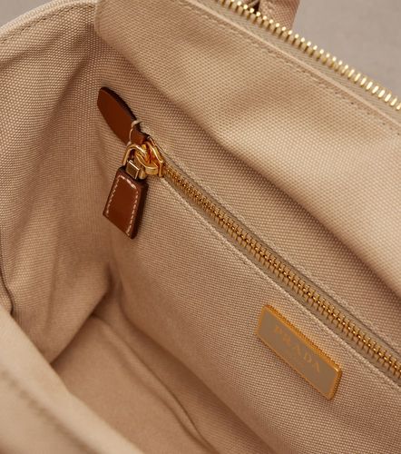 Prada Bolso Medium de mimbre y lona - Prada - Modalova