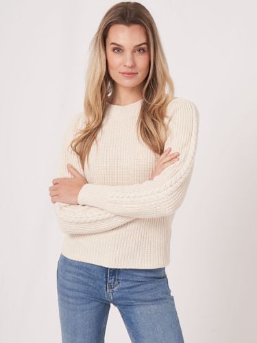 Rib knit sweater with puff shoulders - REPEAT cashmere - Modalova