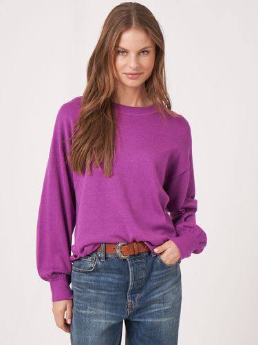 Cotton blend sweater with front slits - REPEAT cashmere - Modalova