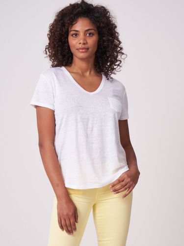 Basic pure linen V-neck T-shirt with chest pocket - REPEAT cashmere - Modalova