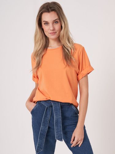 Loose fit T-shirt with rolled up sleeves - REPEAT cashmere - Modalova