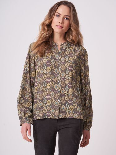 Loose-fit blouse with ikat print - REPEAT cashmere - Modalova