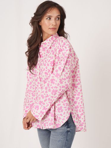 Floral print shirt with chest pockets - REPEAT cashmere - Modalova