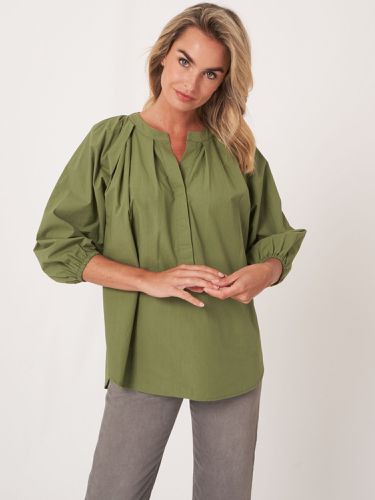 Loose fit cotton blouse with 3/4 raglan puff sleeves - REPEAT cashmere - Modalova