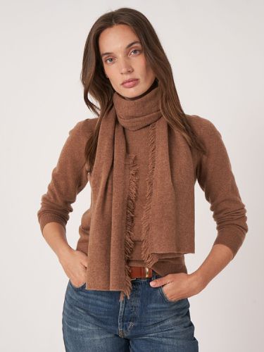 Fringed organic cashmere scarf - REPEAT cashmere - Modalova