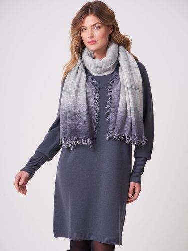 Wool blend woven scarf with check pattern and dip dye gradient - REPEAT cashmere - Modalova