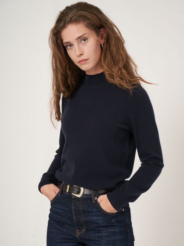 Organic cashmere sweater with ribbed stand collar - REPEAT cashmere - Modalova