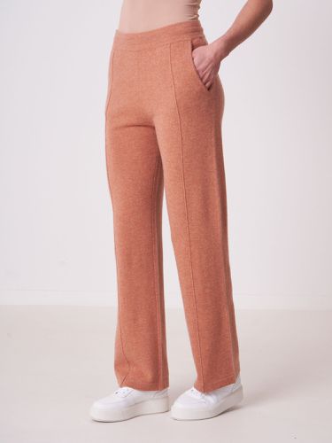 Wide leg knitted jogging pants - REPEAT cashmere - Modalova
