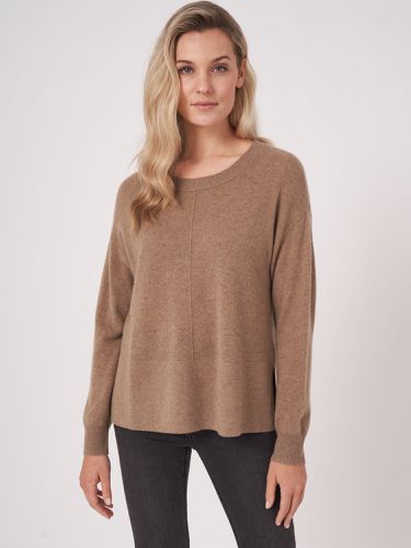 Organic cashmere sweater with ribbed hem and slits - REPEAT cashmere - Modalova