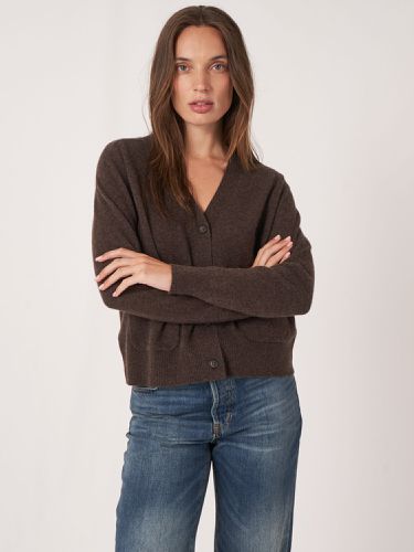 Lightweight soft knit cashmere cardigan with pockets - REPEAT cashmere - Modalova