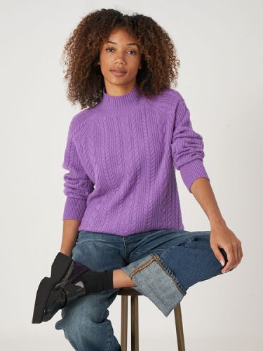 Cable knit cashmere sweater with raglan sleeves - REPEAT cashmere - Modalova