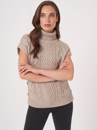 Chunky cable knit sleeveless poncho - REPEAT cashmere - Modalova