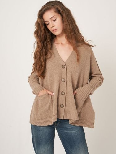 Loose fit cardigan with pockets - REPEAT cashmere - Modalova