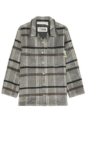 Bleachers Shirt Jacket in . Size M, S, XL/1X - Advisory Board Crystals - Modalova
