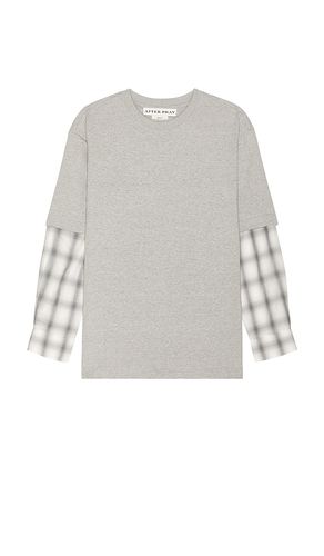 Layered Long Sleeve T-Shirt in . Taglia M, S, XL/1X - After Pray - Modalova