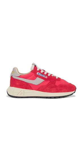 Zapatilla deportiva reelwind en color rojo talla 35 en - Red. Talla 35 (también en 36) - Autry - Modalova