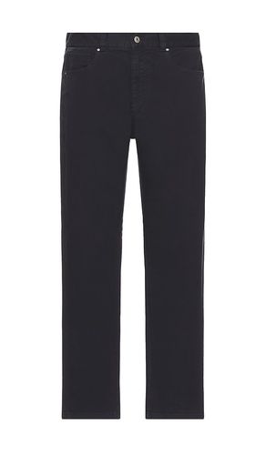 Washed Stretch Twill Regular Fit Trouser in . Size 32, 34, 36 - Barbour - Modalova