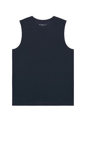 Featherweight Freeflo Muscle Tank in . Size M, S, XL/1X - Beyond Yoga - Modalova