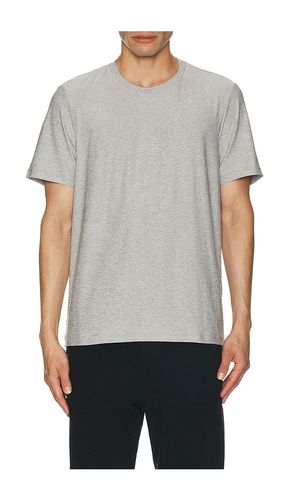 Always Beyond Crew Tee 2.0 in . Size S. Also in M, XL/1X, XXL/2X - Beyond Yoga - Modalova