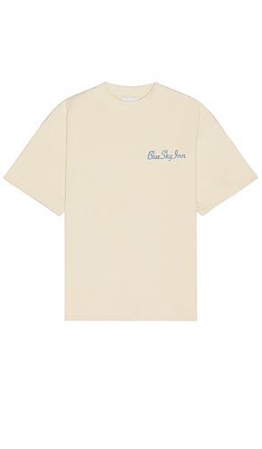 Camiseta en color talla L en - Cream. Talla L (también en M, S) - Blue Sky Inn - Modalova