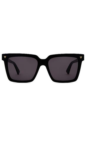Triangle Stud Square Sunglasses in - Bottega Veneta - Modalova