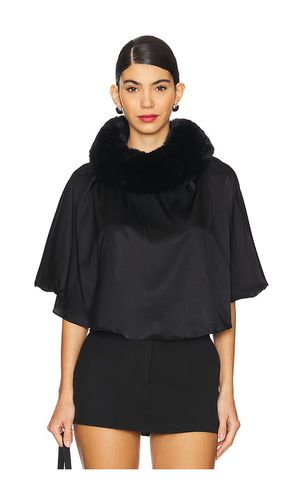 Pine faux fur poncho en color talla M/L en - Black. Talla M/L (también en XS/S) - BUCI - Modalova